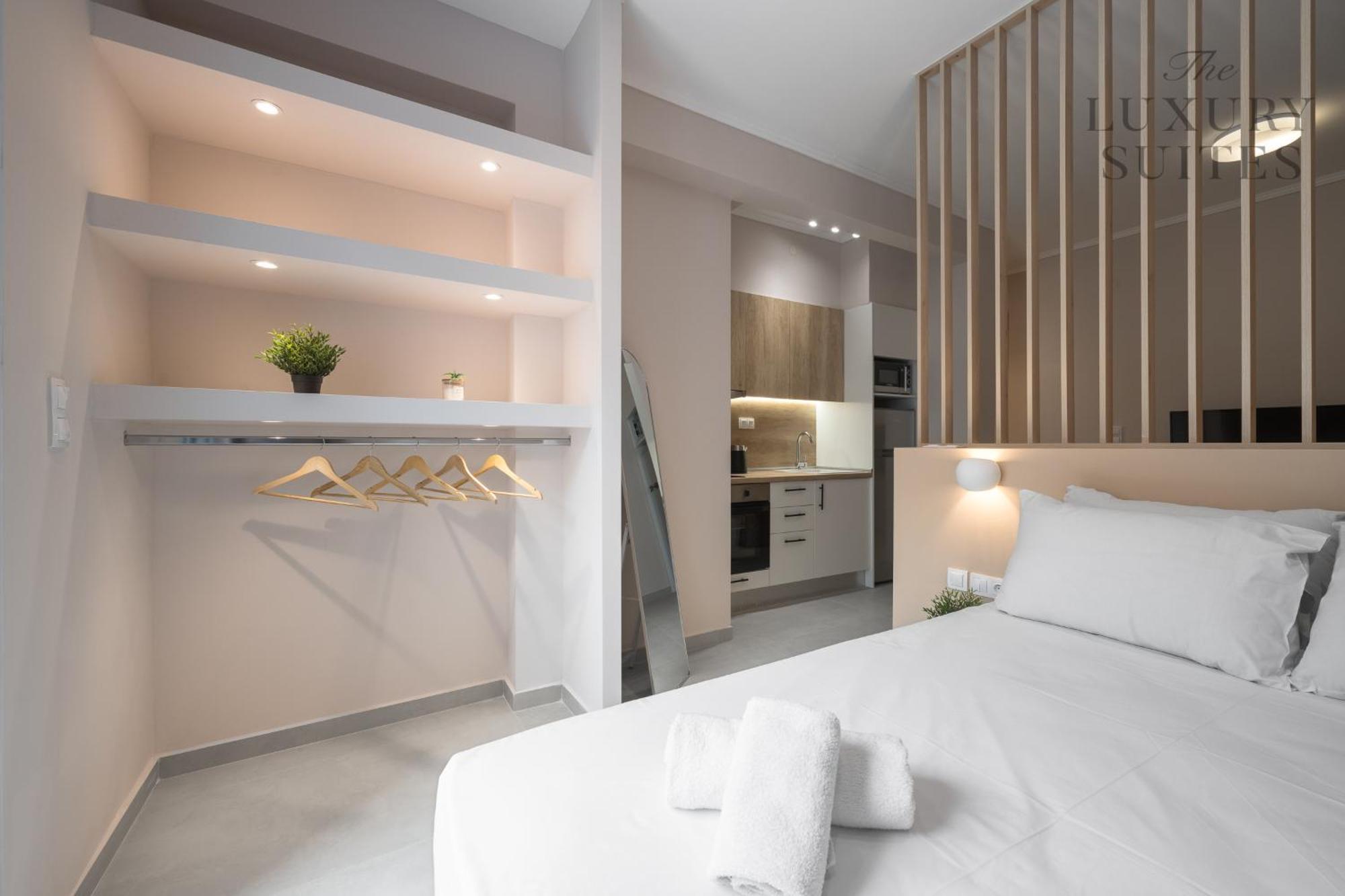 Aelia Apartments, The Luxury Suites Thessaloniki Exterior photo